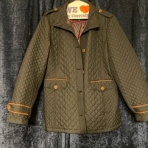 Black light weight jacket with brown accents